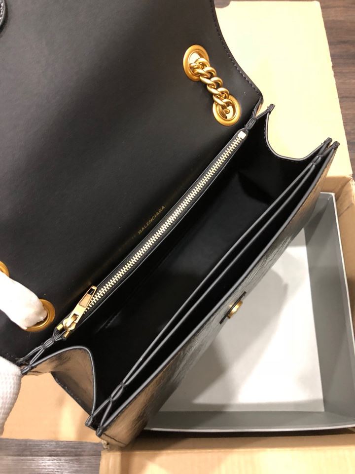 Ba1en*iaga hourglass bags
